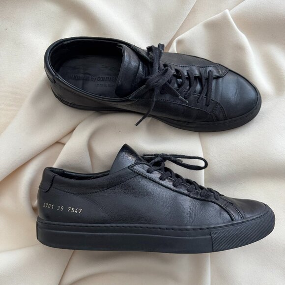 Common Projects Achilles Low Sneakers in Black, size 39 - Picture 1 of 7